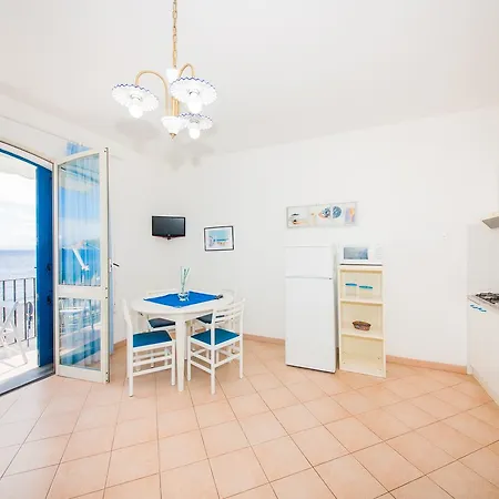 Apartment Mistral Canneto (Lipari)